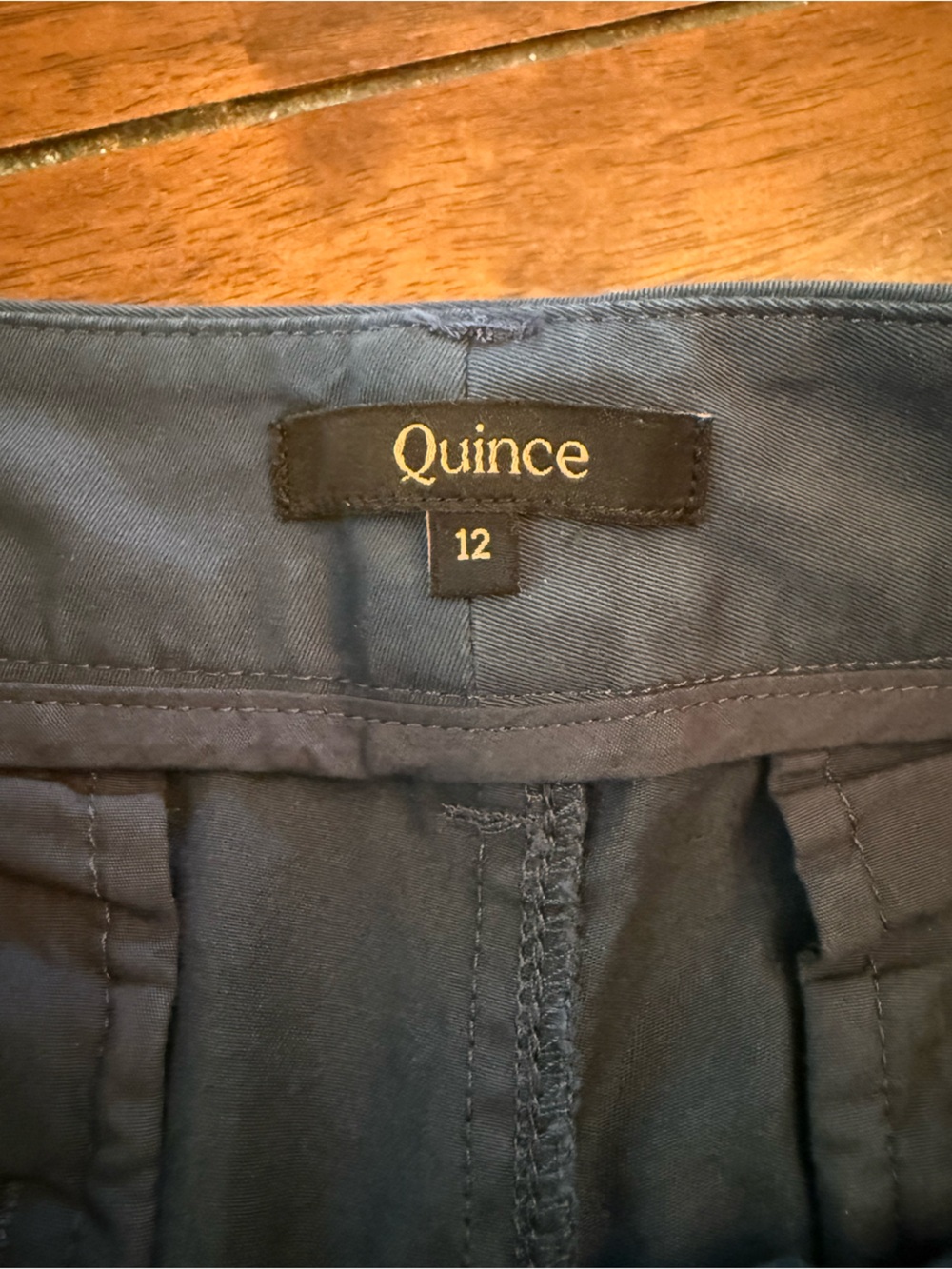 Quince Women’s Organic stretch cotton chino shorts - Picture 3 of 4